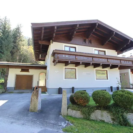 Hébergement de vacances Detached Holiday With 4 Bedrooms In Muhlbach, Near The Ski Lift. *