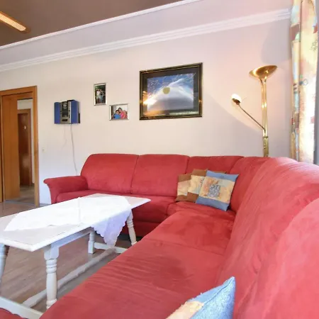 Detached Holiday With 4 Bedrooms In Muhlbach, Near The Ski Lift. * Picheln